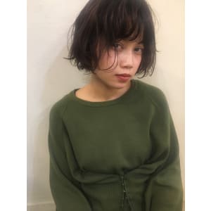 ラフウェーブ柔らかショートボブ
