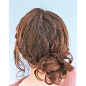コーラルアッシュ+編み込み"ゆる"アップ - RULeR Hair Dressing【ルーラーヘアドレッシング】掲載中