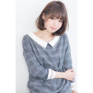耳かけフェミニンマッシュグレージュボブ AKI-260