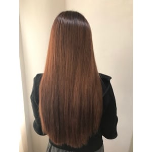 サラツヤストレート