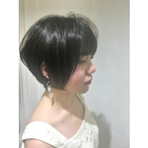おとなかわいいショートボブ