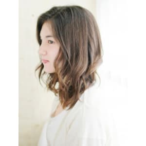 透け感たっぷりミックスカールスタイル