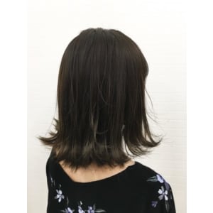 切りっぱなしボブ 【 prize池袋西口店】田口