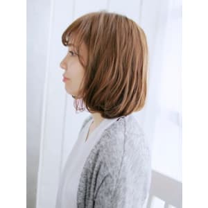 可愛い動きがあるボブスタイル