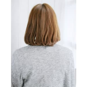可愛い動きがあるボブスタイル
