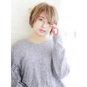 ゆるふわ外ハネカジュアルボブ