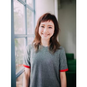 ナチュラルショートバング