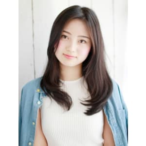 かきあげ内巻きレイヤースタイル