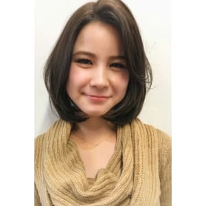 小顔ひし形ボブ