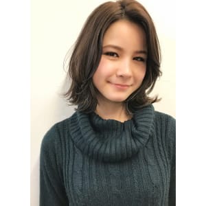 大人外ハネ小顔ボブ