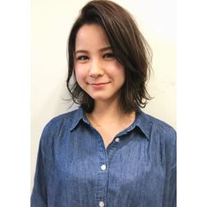 ウェットモテ髪外ハネボブ