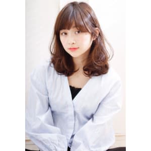 フェミニンな小顔デジタルパーマ
