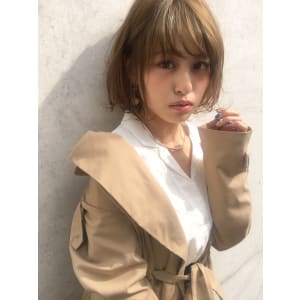 大人ショート小顔フェミニン