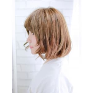 ニュアンスカールボブ