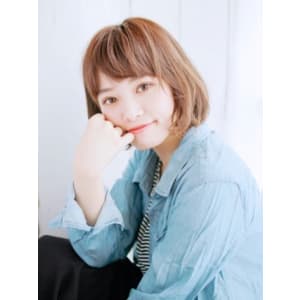 無造作ボブスタイル