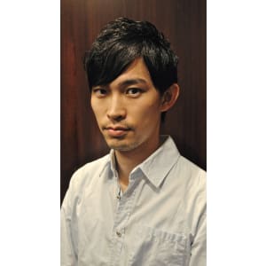 デザインストレート＜理容室＞＜銀座＞＜メンズ＞＜ショート＞
