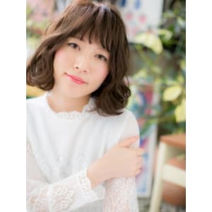 Aライン★くせ毛風やわふわミディ