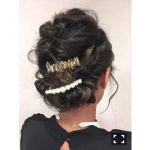 【Luana/難波】結婚式ヘアセット