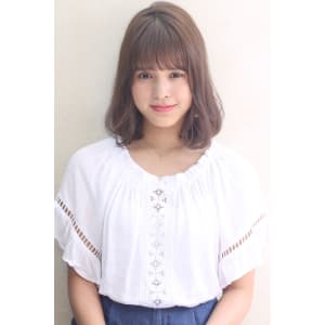 ふわっと内巻きロブ ワンカールパーマ
