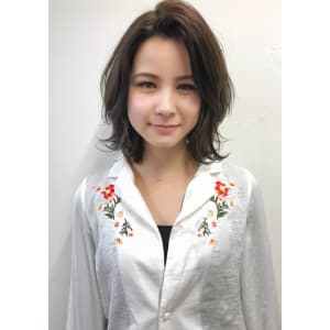 外ハネ切りっぱなしボブアディクシー☆宮下