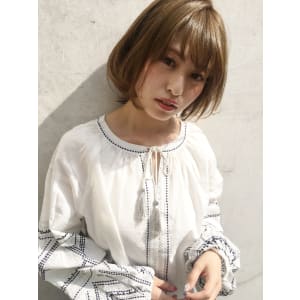 小顔ストレートボブ