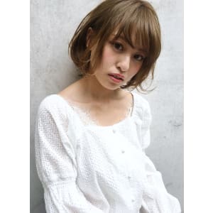 小顔ショートボブ