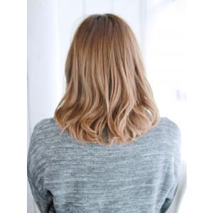 透け感たっぷりミックスカールボブ - hair make nalu 荻窪西口 白山神社参道通り店【ヘアメイクナルオギクボニシグチハクサンジンジャサンドウドオリ】掲載中