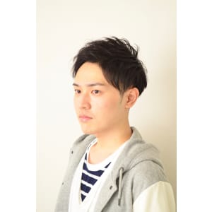 柔らか束感刈り上げツーブロックショートビジネス