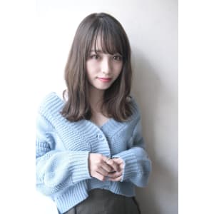 ナチュラルベージュ