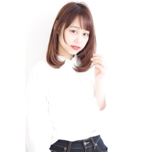 ナチュラルストレート 内巻き小顔カット