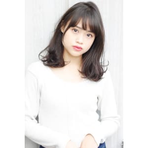 暗髪グレージュカラー 大人フェミニンパーマ