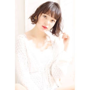新色ベリーブルー♪ツヤ感ほつれボブ