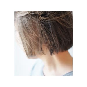 インナーカラーボブ