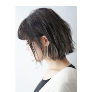 グラデーショングレージュ