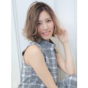 王道、小顔ひし形ボブ