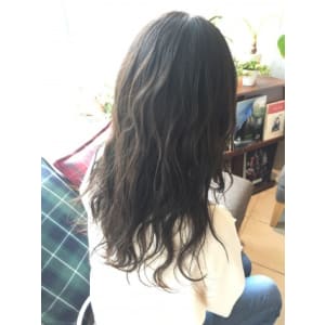 ダークアッシュなふんわりラフカール
