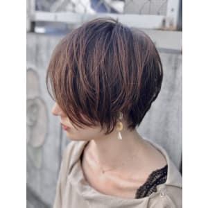 大人かわいい前下がりショート【neaf 犬塚優介】