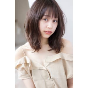 デジタルパーマでゆるふわに♪暗めでも透明感のあるグレージュ 