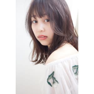 シースルーバングのふわくしゅデジパ ミディアム