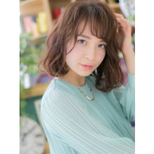  斜めバング♪くせ毛風ラブふわミディ