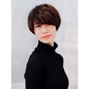 刈り上げショートボブ