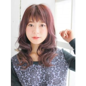 ゆるカールの内巻きパーマスタイル