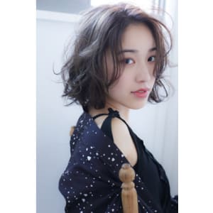 大人可愛いヘルシーウェーブボブ☆