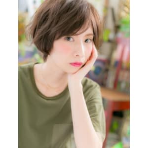 30代40代大人女性に人気☆アシンメトリーエアリーショート
