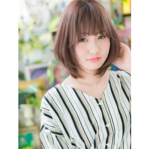大人かわいい♪小顔ひし形レイヤーボブ