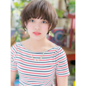 大人かわいい抜け感ショート