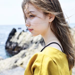 リップラインバングナチュラルセミロング