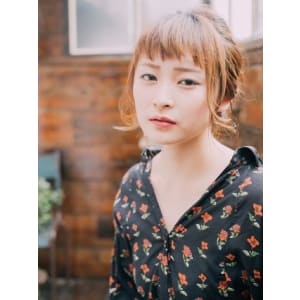 編み込みシニヨンアレンジ