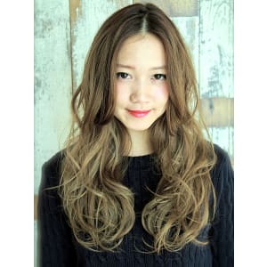 ベビーアッシュ透明感ウェーブ