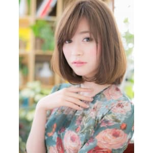 大人かわいい♪斜めバング色っぽワンカール